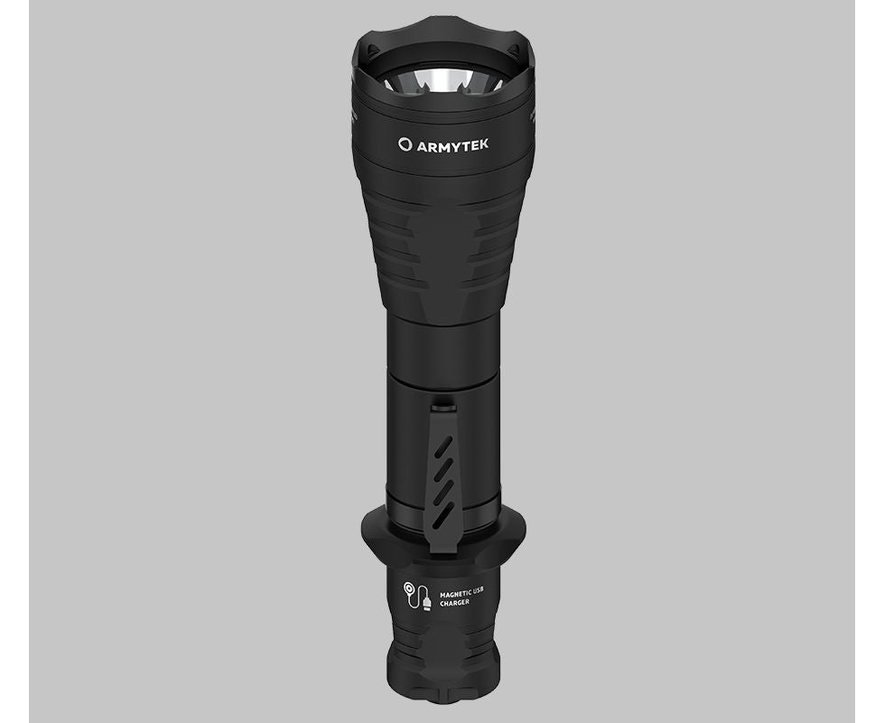 Predator Pro – White